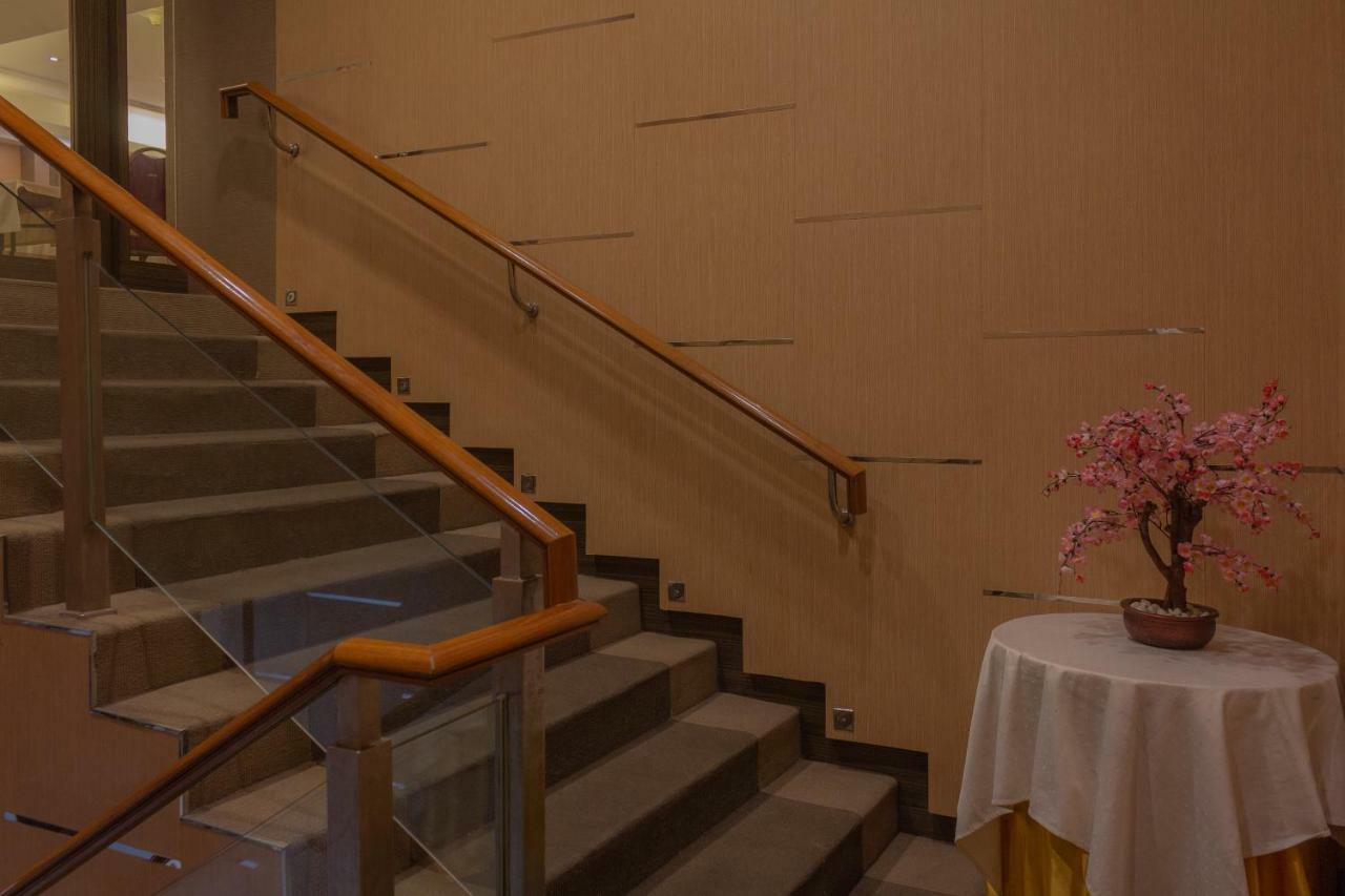 ג'קרטה Collection O 7 Hotel Melawai מראה חיצוני תמונה
