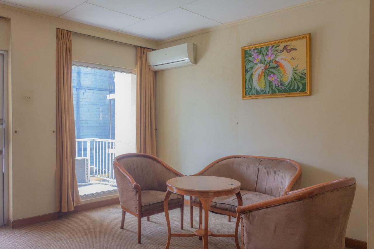 ג'קרטה Collection O 7 Hotel Melawai מראה חיצוני תמונה