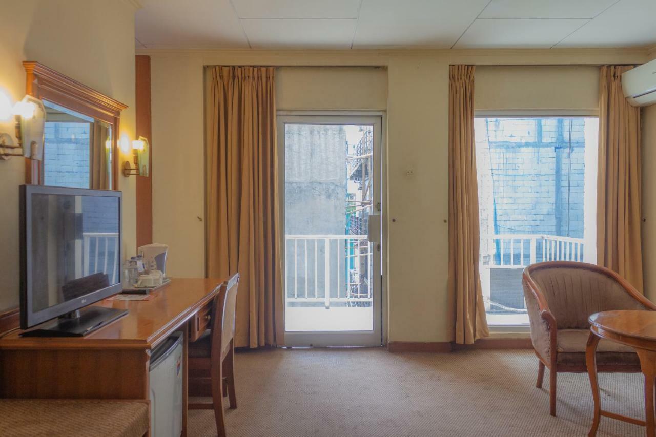ג'קרטה Collection O 7 Hotel Melawai מראה חיצוני תמונה