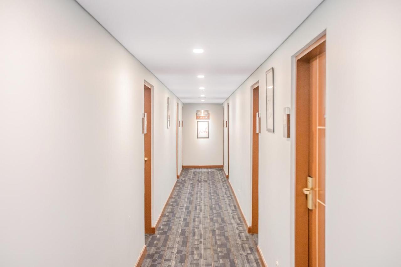 ג'קרטה Collection O 7 Hotel Melawai מראה חיצוני תמונה